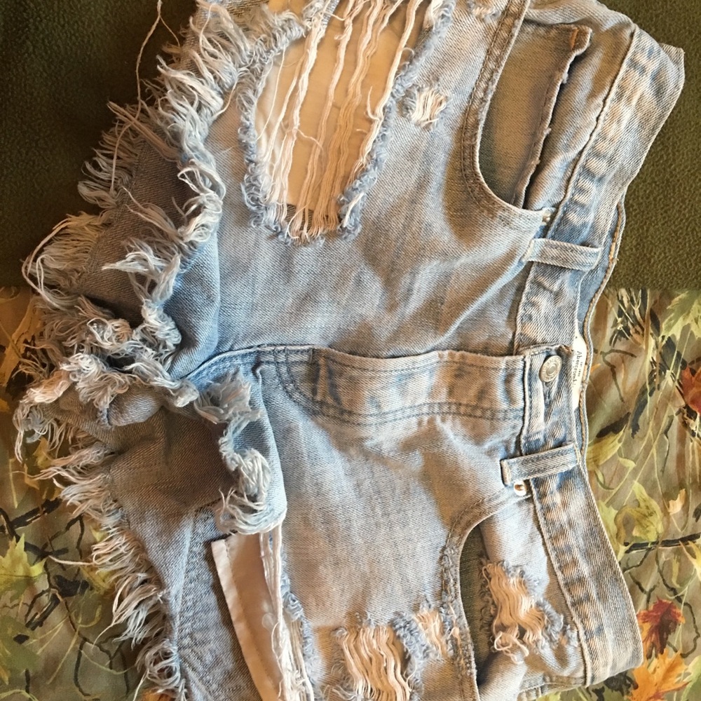 Jean shorts!